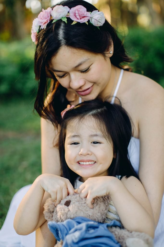 Family maternity photography 31