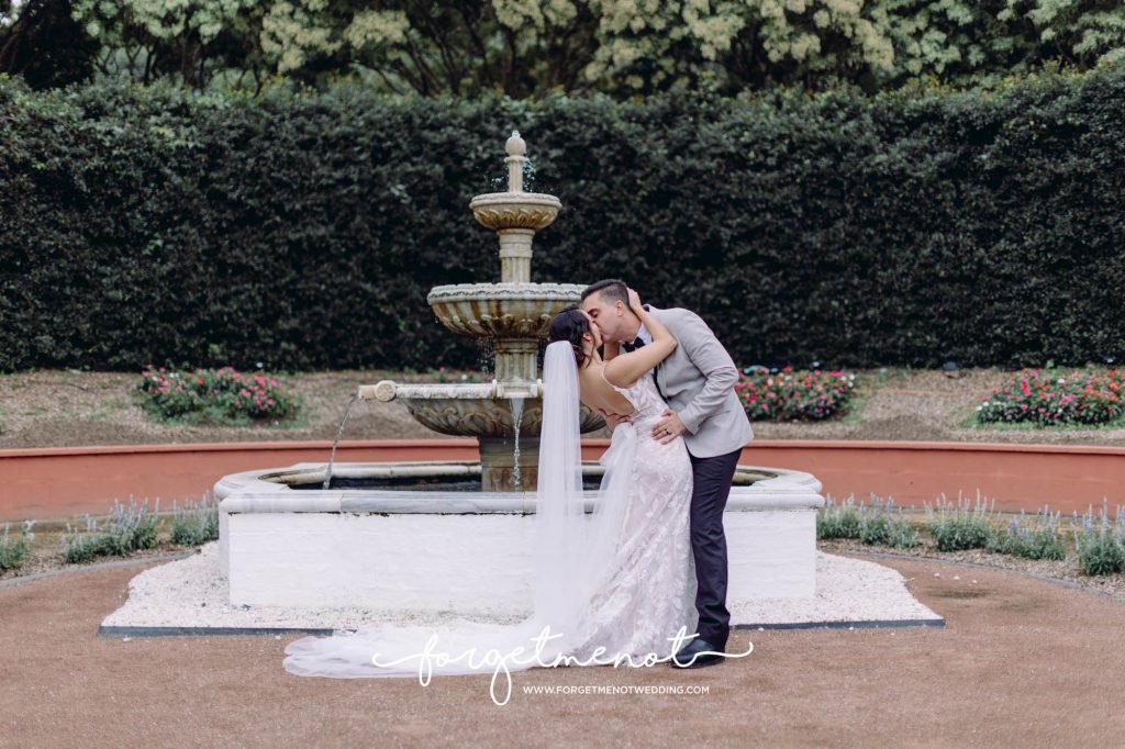wedding photo at hunter valley garden 107
