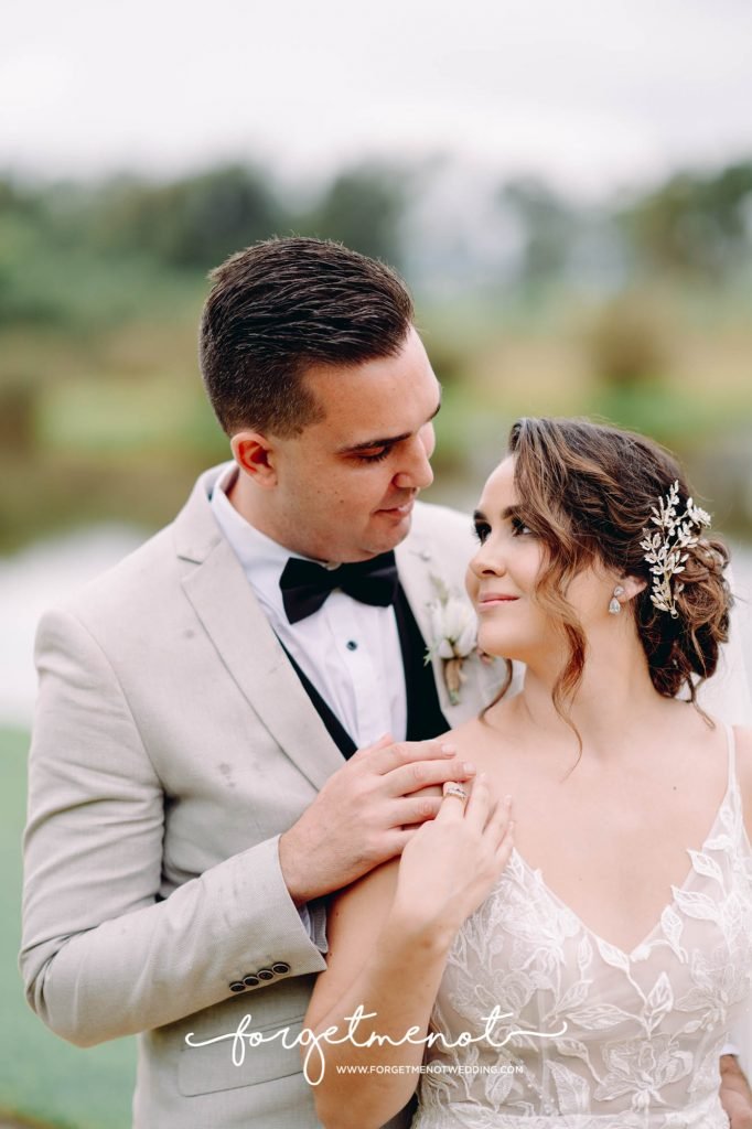 wedding photo at hunter valley garden 113