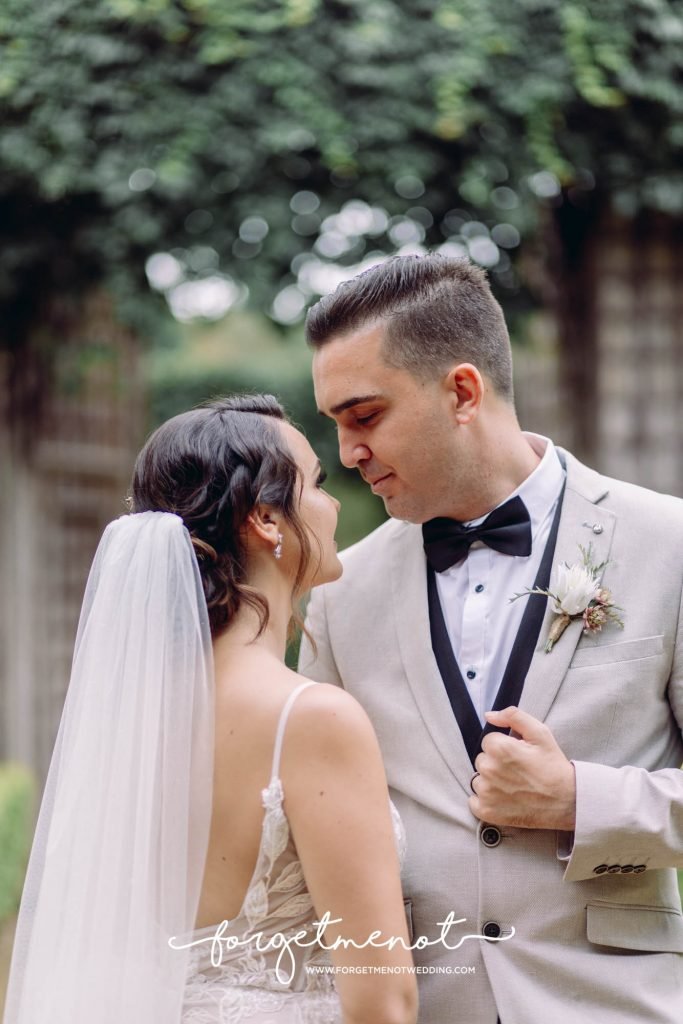 wedding photo at hunter valley garden 21